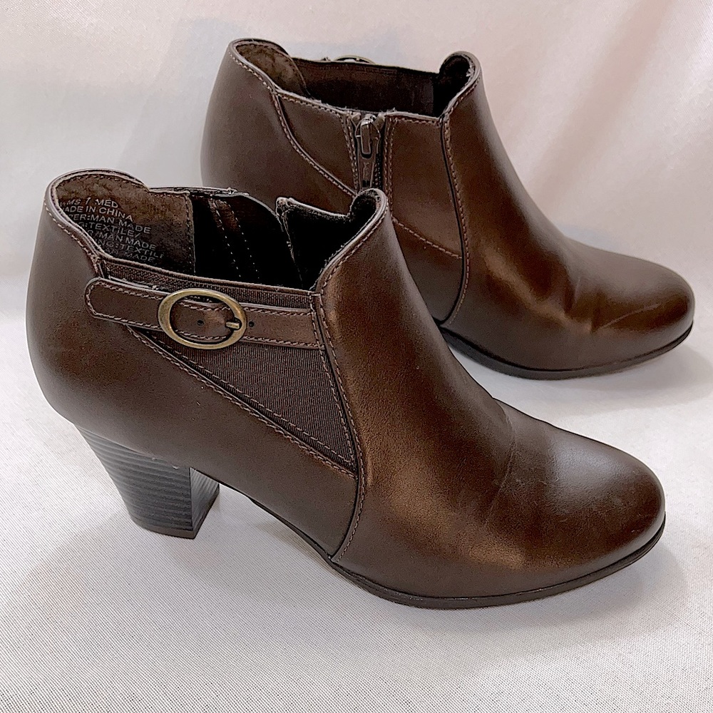 Croft & Barrow Stacked Heel Faux Brown Leather Ankle Boots Booties Women’s 7M